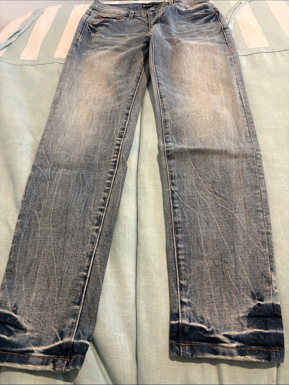 Purple Brand P001 mid rise skinny Jeans button down 281/2” inseam size 29
